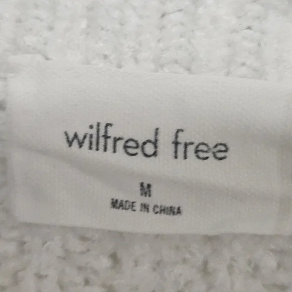 Aritzia Wilfred Sweater size medium - Picture 5 of 12